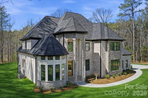 6405 Chimney Bluff Road active home in Riverchase Estates, Lancaster, SC