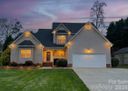208 Deerfield Drive sold home in Mount Holly, SC