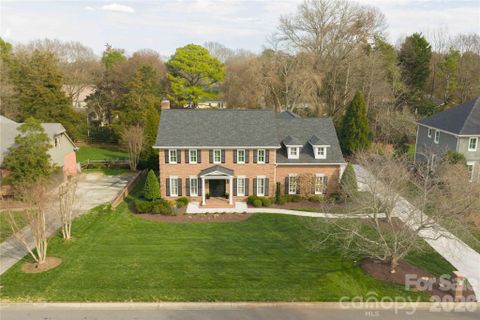 3025 Foxridge Road sold home in Montibello, Charlotte, NC