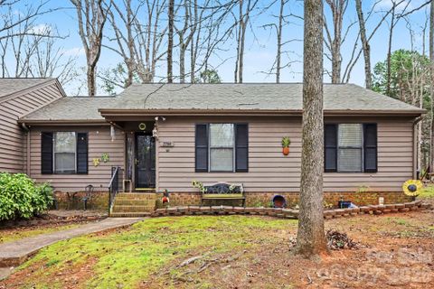 2788 Redbud Lane