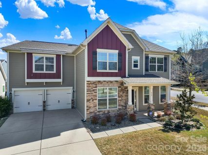 904 Twin Valley Way