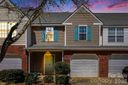 8652 Robinson Forest Drive sold home in Charlotte, SC