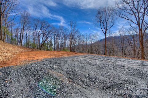 000 Poplar Trail
