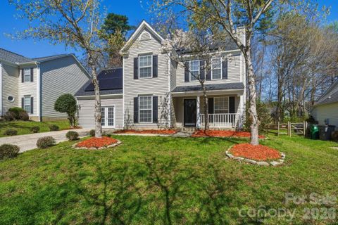 10122 Northwoods Forest Drive