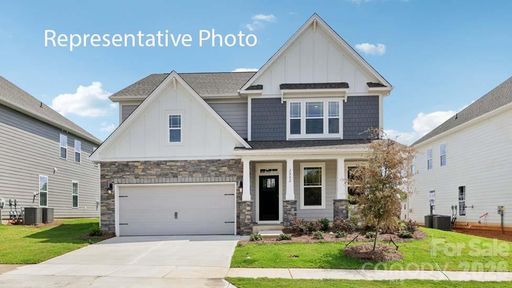 6442 Cherrybark Oak Lane pending home in Oak Grove Hill, Huntersville, NC