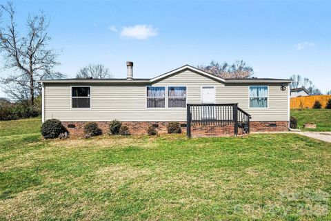 A home in Hoyles Creek, Dallas