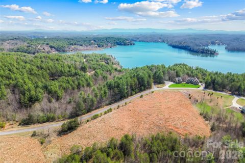 121 Lake Crest Drive active home in Bear Cliff, Nebo, NC