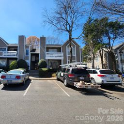 9607 G Vinca Circle