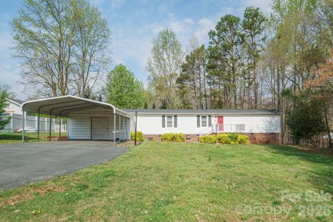222 Summertree Drive