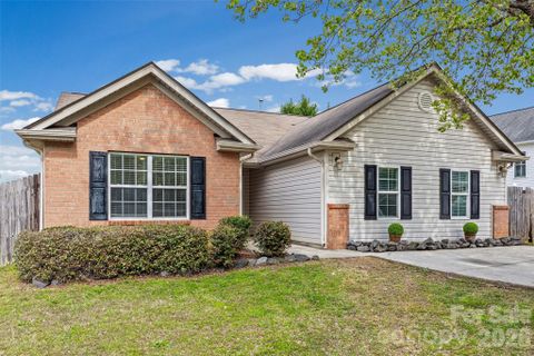 145 Pheasant Ridge Circle sold home in Pheasant Ridge, York, SC