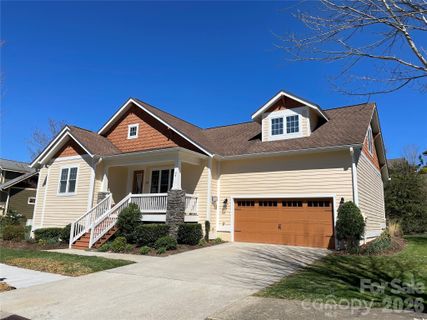 24 Creekside View Drive sold home in Pinebrook Farms, Asheville, NC