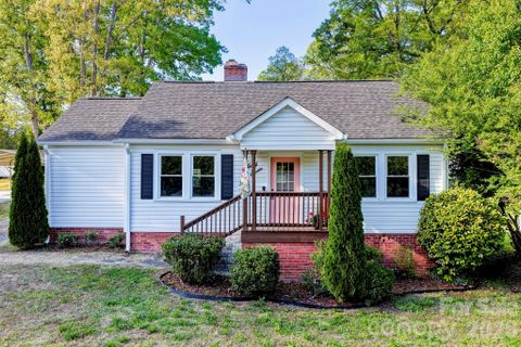 37 Oak Drive