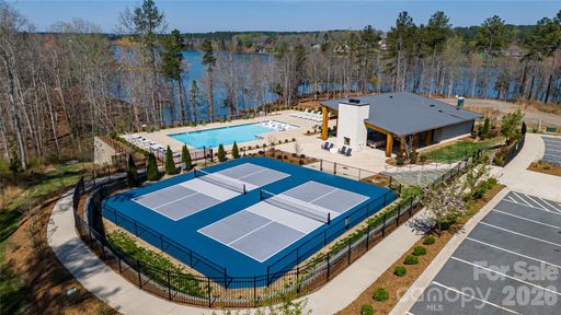 2221 Pikes Peak Ridge