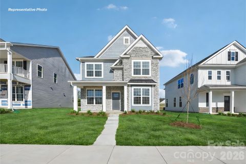 9315 Carver Avenue active home in Oak Grove Hill, Huntersville, NC