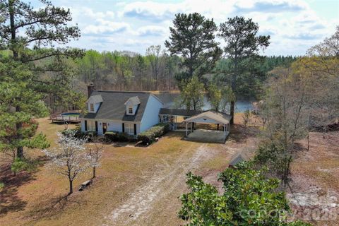 819 Triple Creek Road