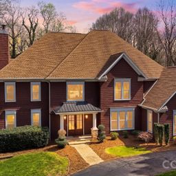 3916 2nd Street Drive