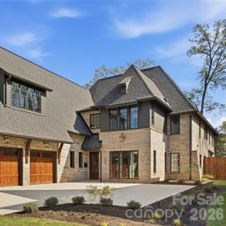 154 N Canterbury Road