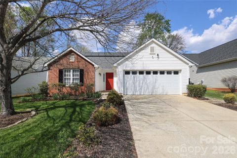 9506 Scotland Hall Court sold home in Southampton, Charlotte, NC