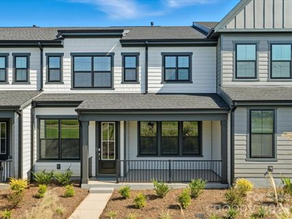 121 Armstrong Road pending home in Seven Oaks, Belmont, NC