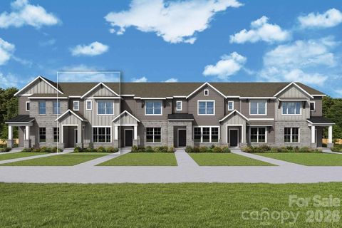 583 Cape Cod Way pending home in Hardy Pond, Rock Hill, SC