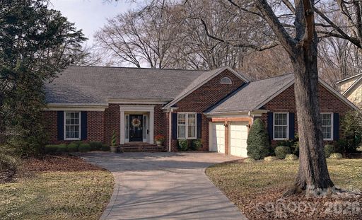 9612 Penshurst Trace