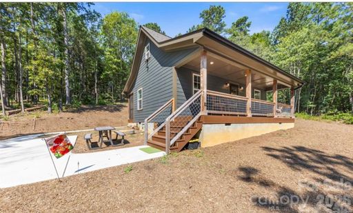 8333 Catawba Cove Drive