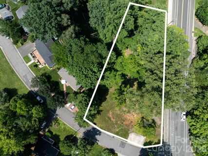 4800 Valley Stream Road sold home in Selwyn Park, Charlotte, NC