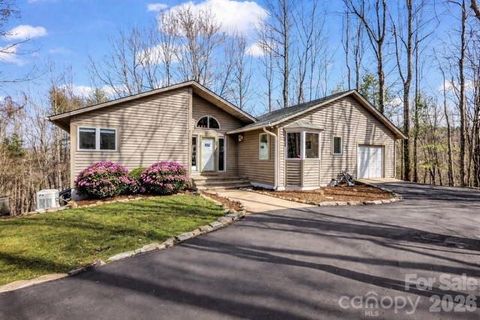 209 Walnut Ridge Road active home in Eagle Lake, Brevard, NC