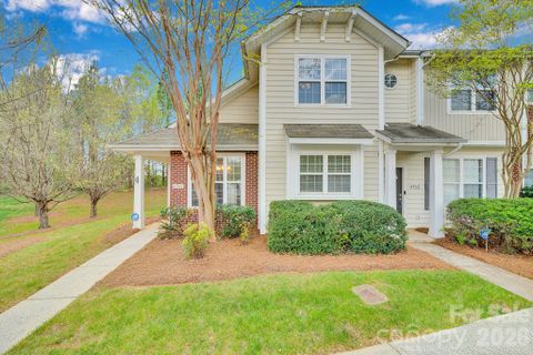 4966 Sunset Ridge Court sold home in Villages Of Avonlea, Charlotte, NC