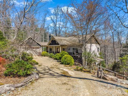 345 Juniper Lane sold home in Sequoyah Woods, Brevard, NC