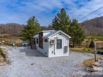 122 Mountain Breeze Ridge
