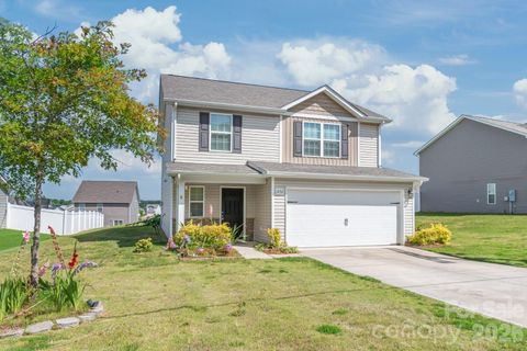 1232 Phifer Road active home in Beason Creek, Kings Mountain, NC