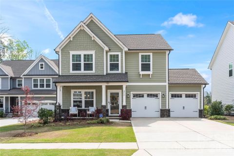 2515 Watergarden Street pending home in The Manors At Handsmill, York, SC