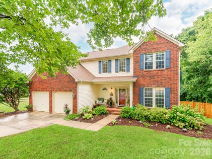 5999 Brookstone Drive pending home in Ridge Crossing, Concord, NC