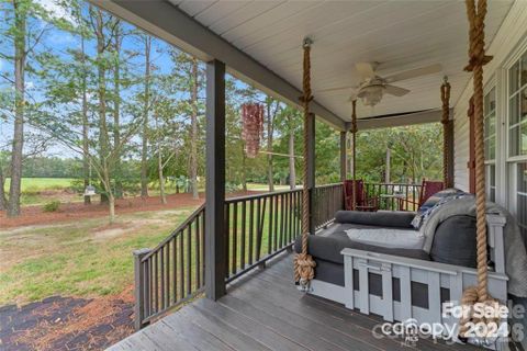 10560 Lake Royalle Road