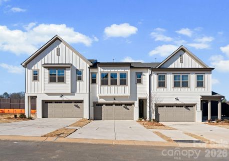 812 Garringer Place