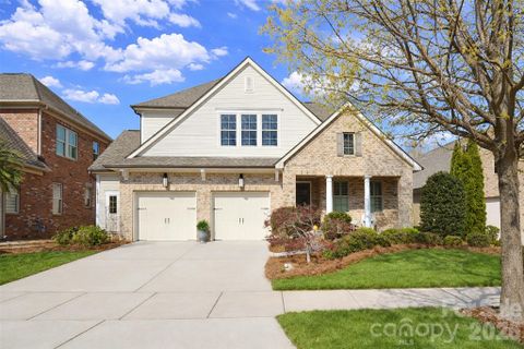 16615 Redding Park Lane sold home in Robbins Park, Cornelius, NC