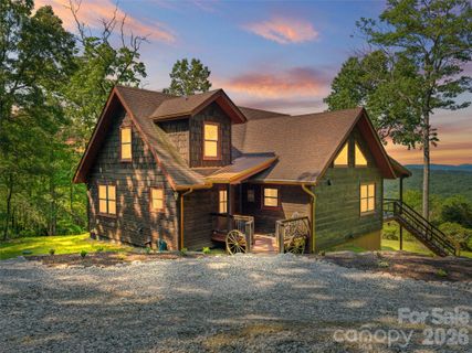 1909 Kentwood Lane sold home in Blue Ridge Overlook, Pisgah Forest, NC