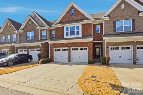 106 Clarendon Street sold home in Cove At Morrison Plantation, Mooresville, NC