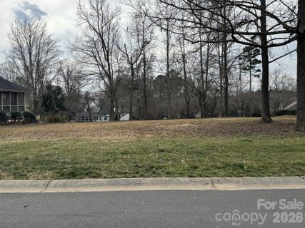 436 Millingport Lane active home in Uwharrie Point, New London, NC