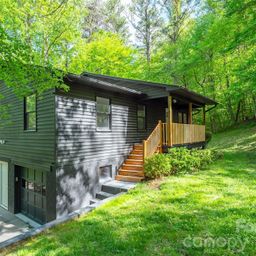 4 Smokey Mountain Drive