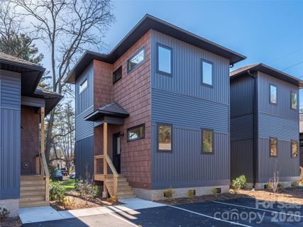 20 Leap Frog Park sold home in The Cottages At Richland Creek, Waynesville, NC