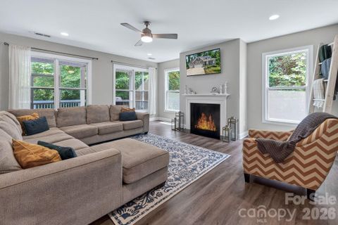 172 Butler Drive pending home in Shinnville Ridge, Mooresville, NC