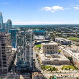 333 W Trade Street