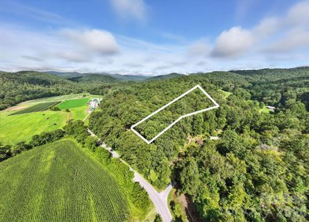 0000 Mullinax Cove Road