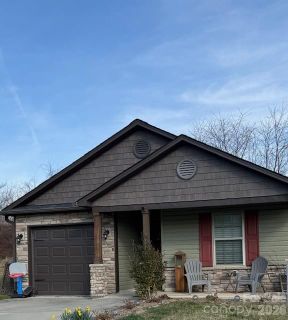 194 N River Road sold home in Riverstone, Fletcher, NC