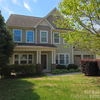 103 Hedgewood Drive active home in Huntwyck Place, Mooresville, NC