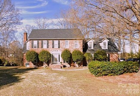 5426 Bedfordshire Avenue sold home in Camelot, Harrisburg, NC
