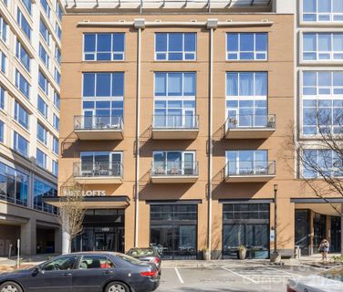 1133 Metropolitan Avenue active home in Metlofts, Charlotte, NC
