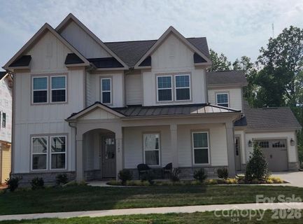 13654 Glennmayes Drive pending home in Coventry Glen, Huntersville, NC